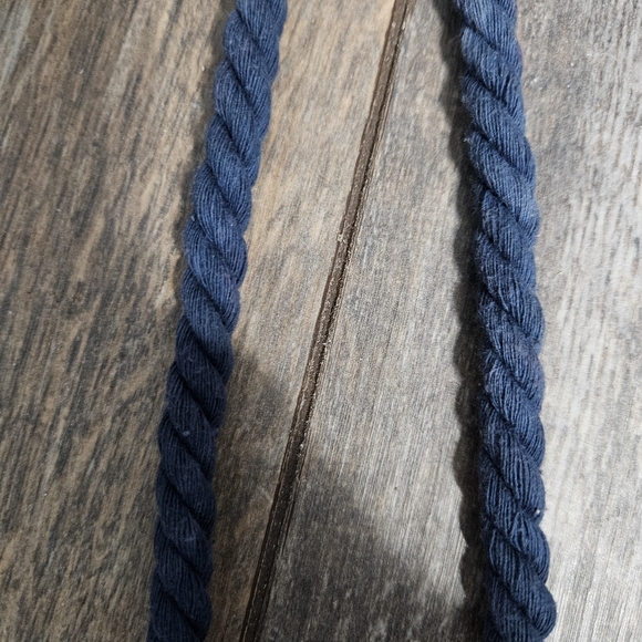 LOFT Chunky Cream Tan Navy Blue Long Beaded Rope Chain Necklace 18" Long - Picture 5 of 7